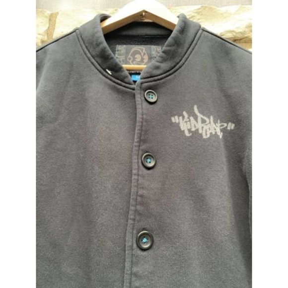 KIDROBOT Tag Logo Button Up Fleece Jacket - L - Picture 4 of 7